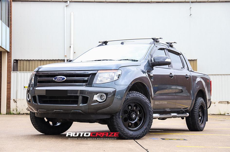 FORD RANGER DESERT MATTE BLACK